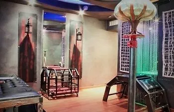 Silk Motel Caviaga